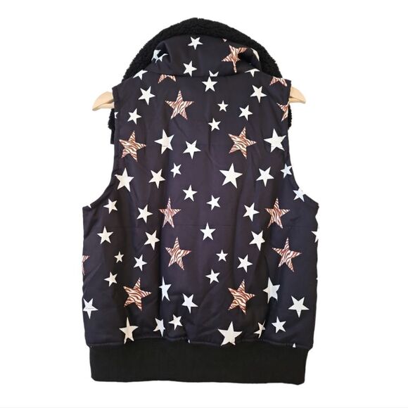 Umgee Lightweight Quilted Vest with Star Print and Sherpa Trim at Neckline Sz S - Picture 6 of 10